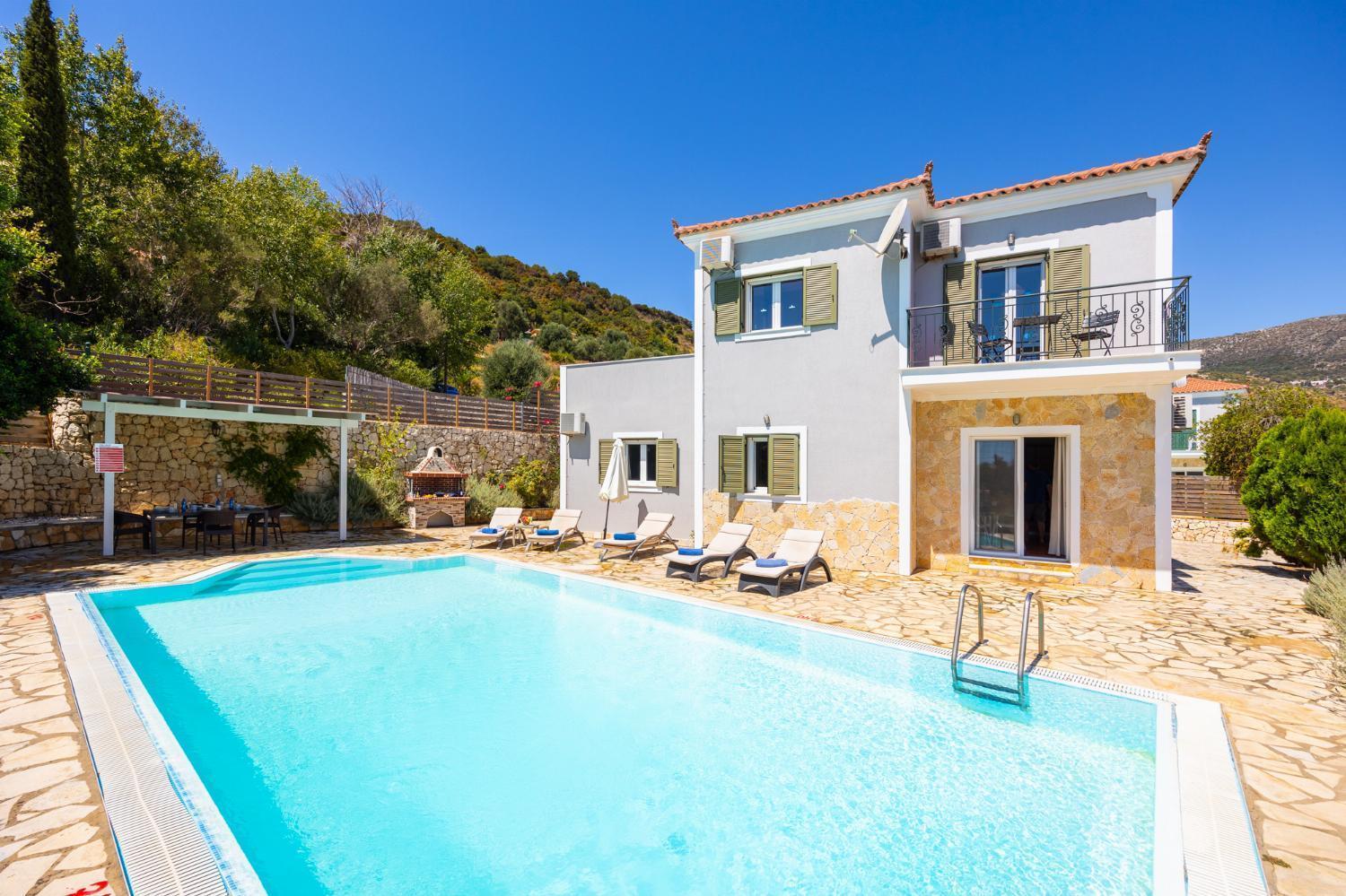 Kostis Villa Katelios